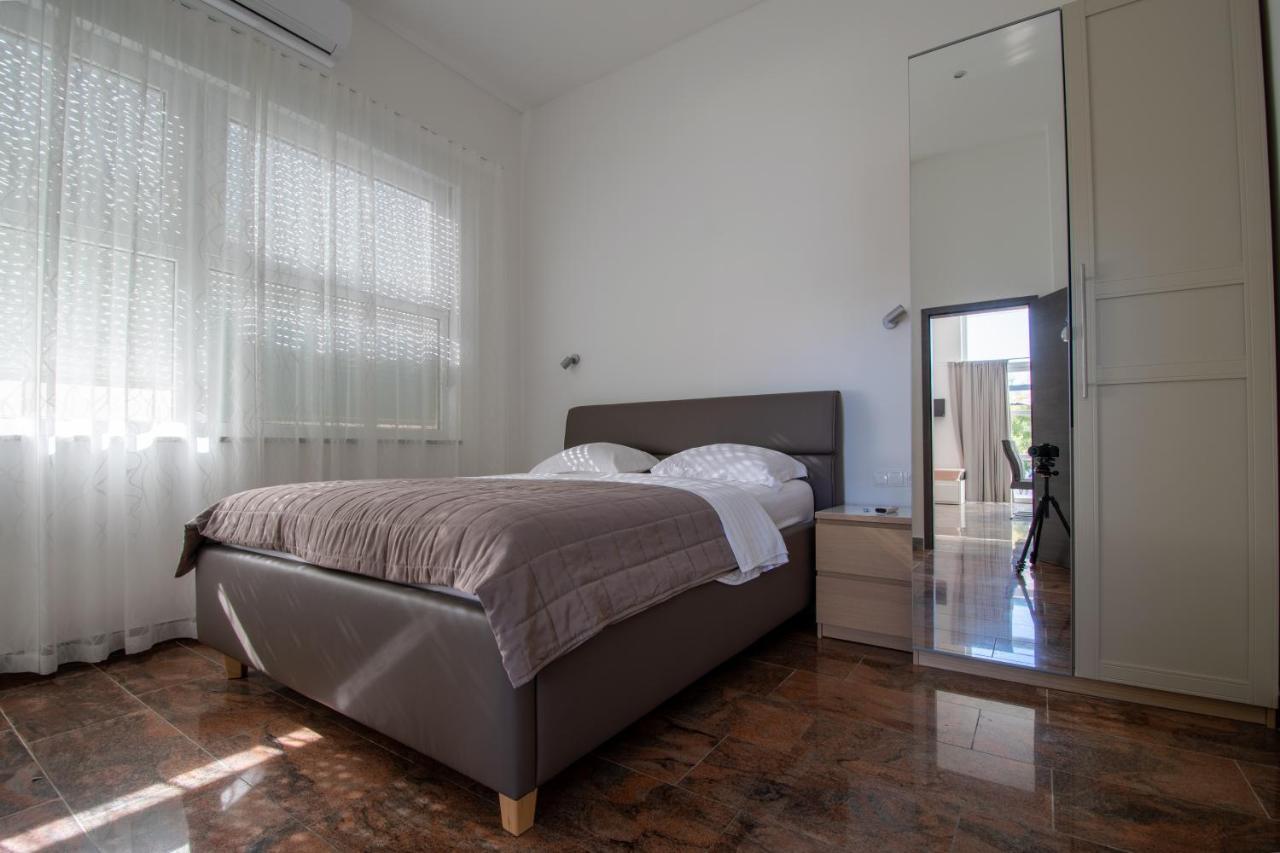 Apartments Lantina Betina  Εξωτερικό φωτογραφία